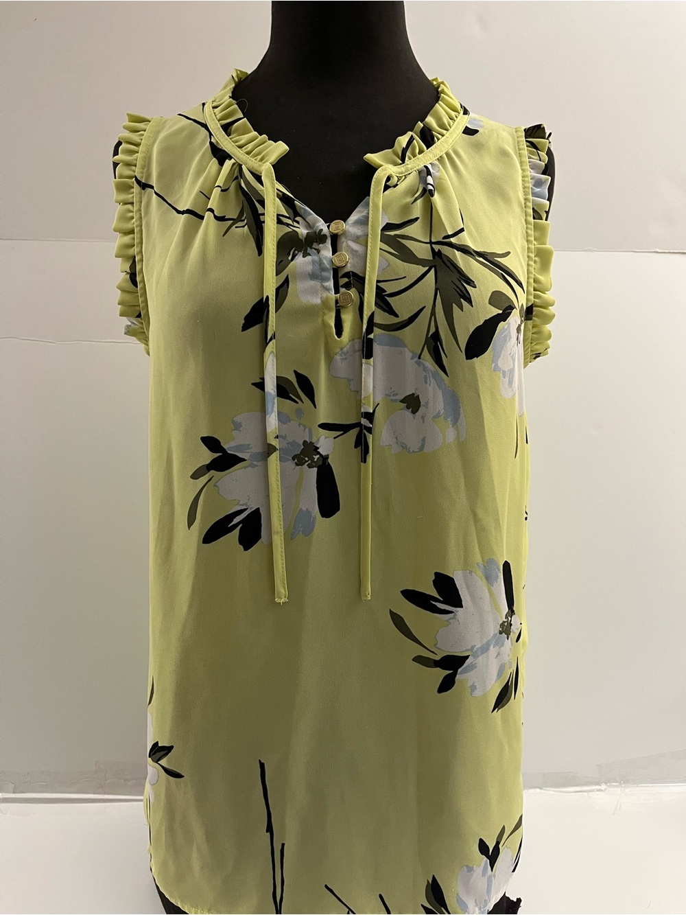 Liz Claiborne Lime Green Floral Tie-Neck Blouse